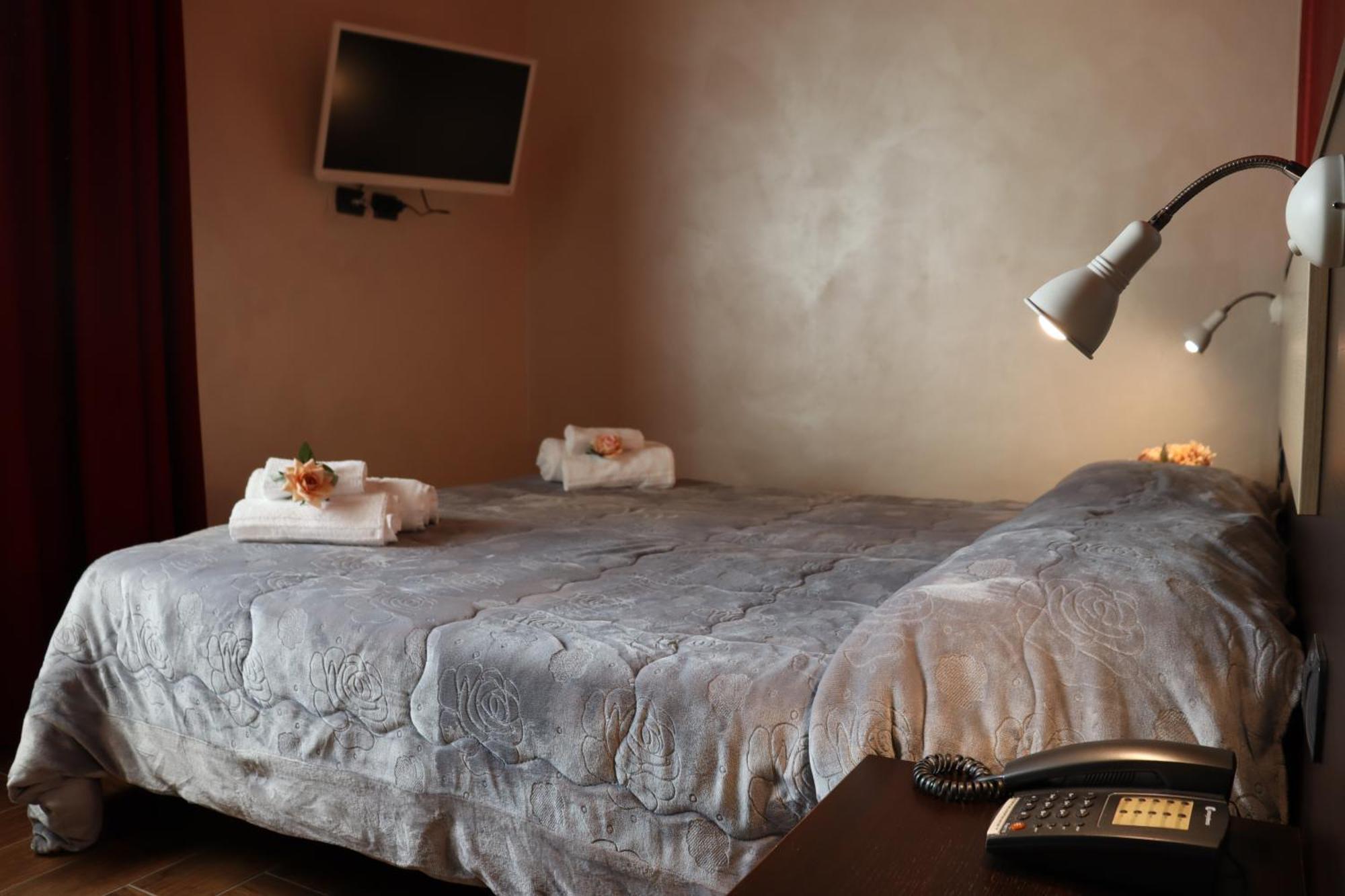 Hotel Paradiso 팔레나 외부 사진